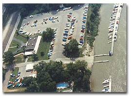Aerial view of Cincinnati Marina Mariner's Landing