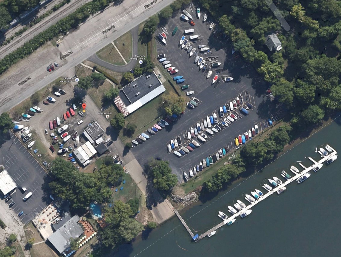 Aerial view of Cincinnati Marina Mariner's Landing
